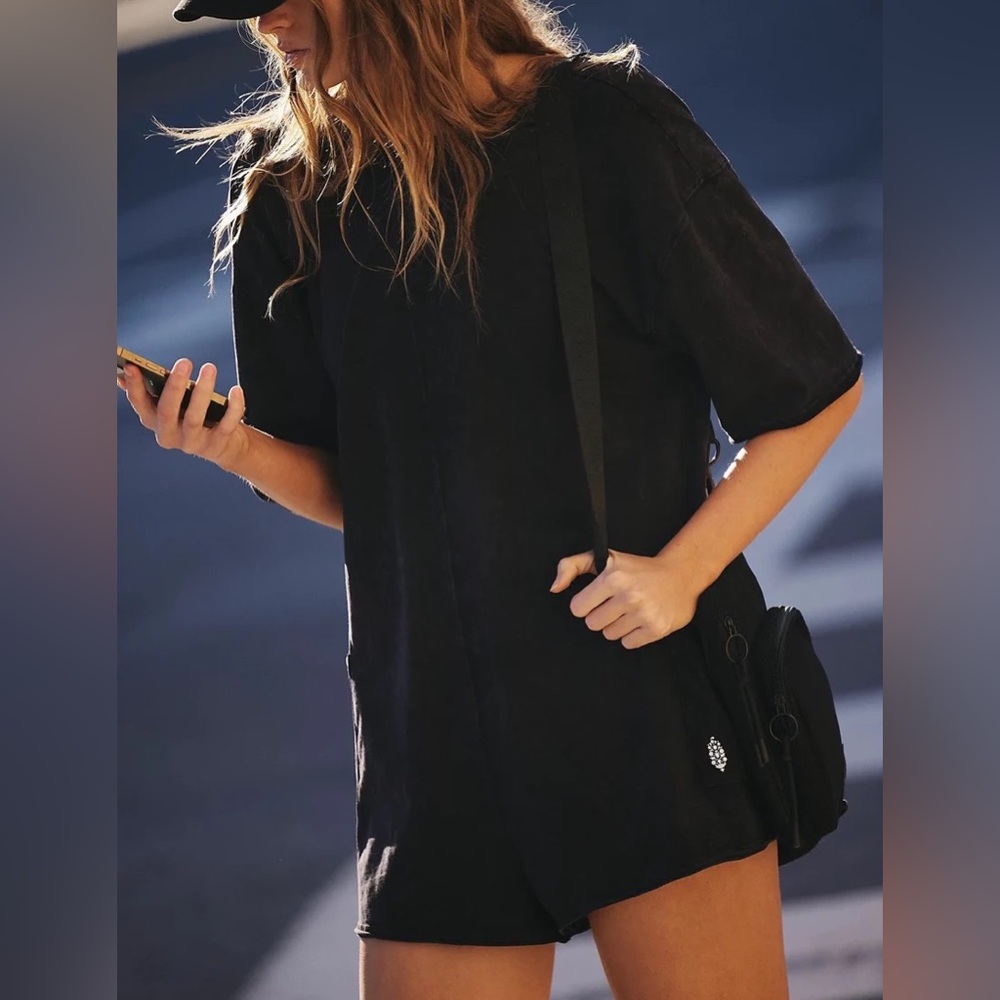 Free People Hot Shot Tee Romper🖤 - Picture 4 of 14